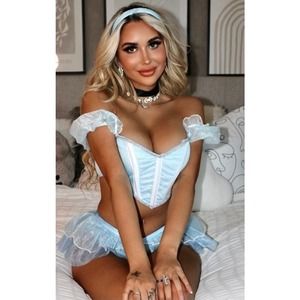 Glass Slipper Cinderella Halloween Costume
